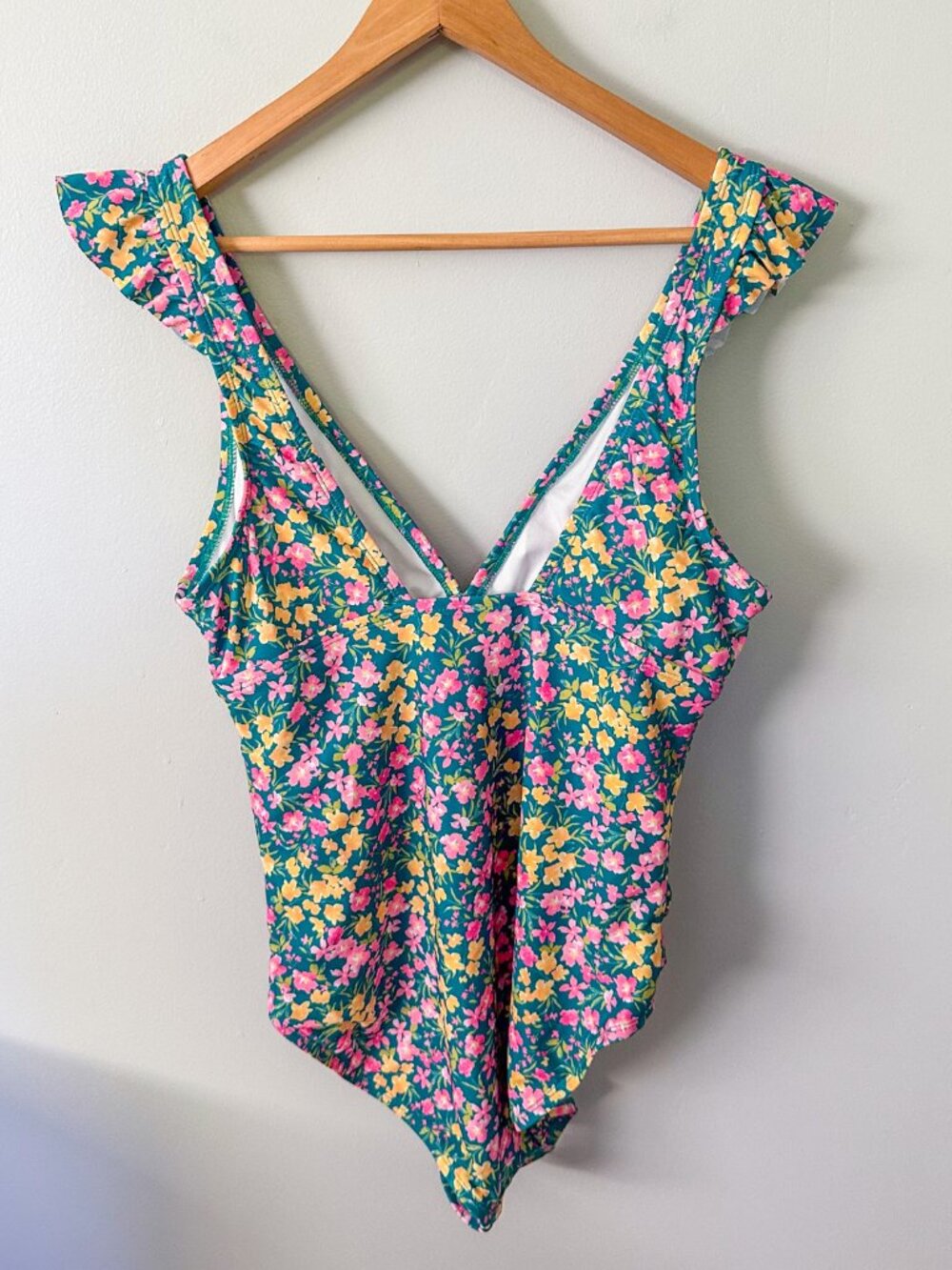 Kona Sol Floral Swimsuit - NWT - Picture 7 of 12